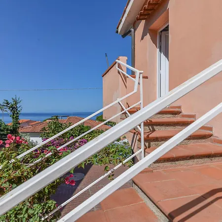 Con Vista Mare 아파트 Chiessi